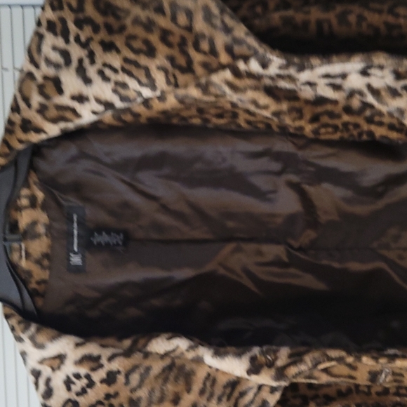 Inc  coat - Picture 4 of 4